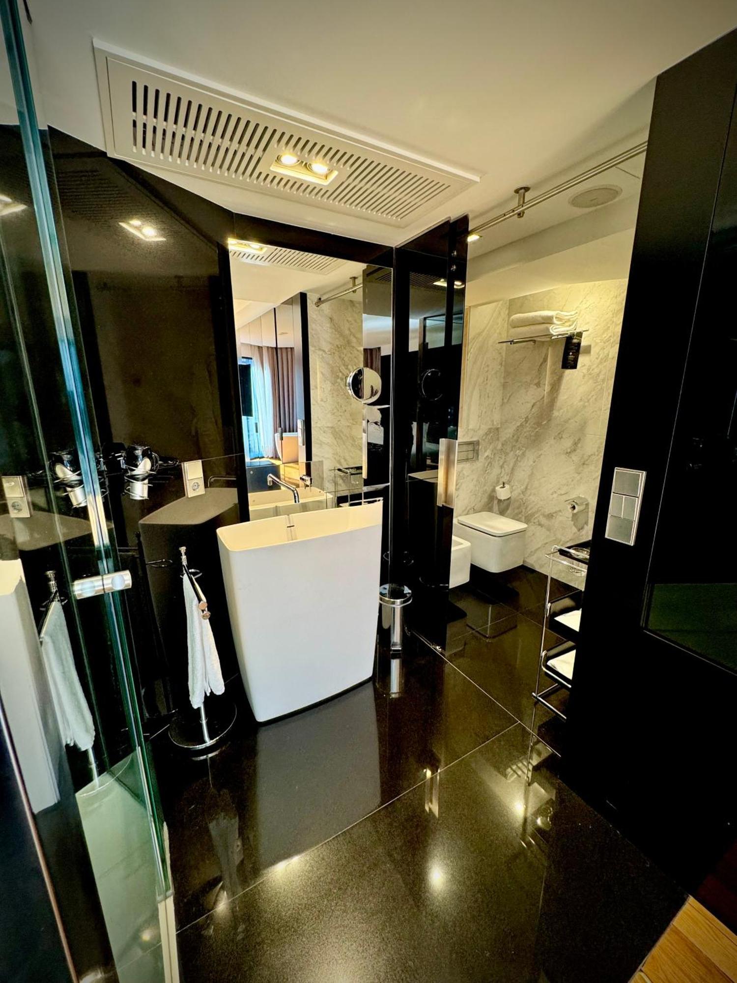 Hotel Inffinit Vigo Dış mekan fotoğraf